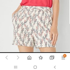 Bcbgmaxazria stream of bloom shorts